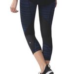 Lululemon Run Crop II Full-On Luxtreme Mesh Legging 8 Navy/Black Sporty Athletic Photo 4