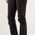 Lululemon THICK LACE INSET Women's Black Pants 4 Photo 0