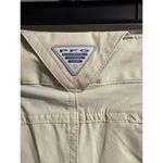 Columbia  Shorts Womens Size 8 Khaki Coral Point II PFG Omni Shade Fossil NEW Photo 3
