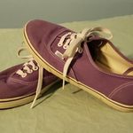 Vans Purple Low-cut Sneakers Women’s Size 7.5 Photo 2