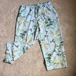 Tommy Bahama Washable Silk Hawaiian Cargo Cropped Pants Size 10 Photo 0