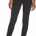 Beyond Yoga  Black Caught in the Midi High Waist Leggings Size Medium Photo 0