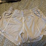 Lululemon  Shorts Hotty Hot 4" Low-Rise 4 Photo 0