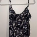 L'Agence  Tank Photo 0