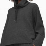 Lululemon  Athletica Womens Retreat Yourself Pullover Sweater Charcoal Small‎ Photo 0