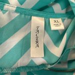 Tacera  Top With Zipper‎ Photo 3