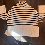 Gap NWOT Black and Cream Oversized Turtleneck Knit Sweater Photo 4