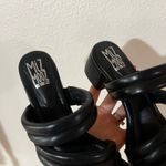 Miz Mooz Heeled Sandals Womens 38 NEW Black Oceania Padded Straps Modern Chic Photo 3