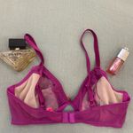 Betsey Johnson  Purple lace bra Sz 34 C with pink ribbon bow and adjustable strap Photo 1