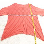 Cyrus š coral knit shark bite hem pullover top Photo 3