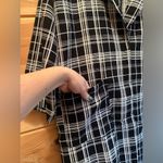 LF  Lightweight Plaid Black And White Woman’s Coat NWT Size 14 100% Polyester Photo 3
