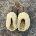 bear paw slippers! Photo 2