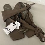 ZARA NWT  sz8 wrap sandals heel eu39 green HEELED SANDALS WITH TIED STRAP sexy Photo 2