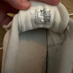 Nike Tennis Shoes Photo 8