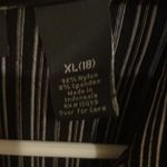 Apostrophe Womens  Stretch Shirt Photo 2