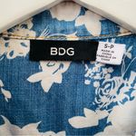 Urban Outfitters BDG by Floral Denim Button Down Shirt Blue Sz Small Photo 3