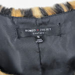 Romeo + Juliet Couture Romeo Juliet Couture Faux Fur Leopard Animal Print Vest with Pockets Size Small Photo 3