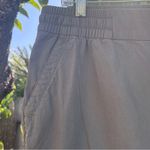 Old Navy Women’s Olive Poplin High Rise Tapered Cargo Elastic Cuff Jogger Size L Photo 1