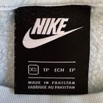 Nike Women’s Cropped Hi-Lo Sweatshirt Swoosh Logo Crewneck. Size XS. Baby Blue Photo 6