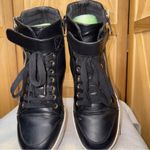 MIX 6 Gwelia Sneaker with cool side zippers !!! Size 7.5 Black Photo 6