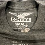 Nas Gray Graphic T Photo 2