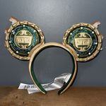 Marvel Disney  Wakanda Forever Black Panther Disneyworld green gold sparkly Photo 7