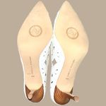 Adrienne Vittadini  White Laser-Cut Floral Women Shoes. New Photo 7