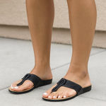 Baretraps  Black Leather Flip Flop Sandals Memory Foam Cork Insole Size 9 EUC Photo 0