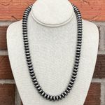 20.5 inch Navajo Style Pearl Saucer Necklace Silver Photo 0