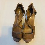 Antelope gray size 9 shoes zipper in back Photo 9