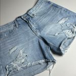  Shorts Women's Size 8 Lucky Brand Ripped Denim Boyfriend Shorts Photo 2
