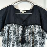 Farmers Markets Black White Tassel Eyelet Blouse Size PXL EUC #5763 Photo 2