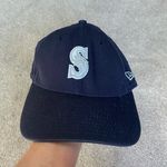 New Era Women’s Seattle Mariners Baseball Hat Silver Photo 0