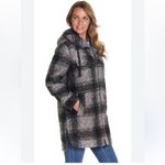 Weatherproof Ladies' poly Boucle zip Hooded shacket Photo 2