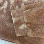 Molly green Shirt Photo 1