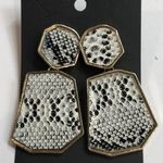 Snake Skin Earrings Gray Photo 0