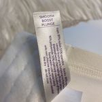 Cacique  Bra BNWOT size 46C with adjustable stripes smooth boost plunge Photo 14