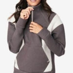 FIGS  Limited Edition Neoprene Pullover Grey and White Photo 0