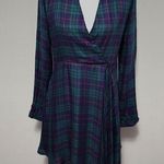 Esley  Collection green plaid surplice dress size small Photo 0