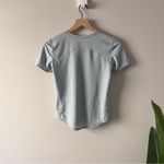 Lululemon Athletic pale green short sleeve tee top t-shirt stretch crew neck EUC Photo 3