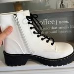 Madden Girl White Combat Boots Lace Up Ankle Booties Size 8 New In Box Photo 0