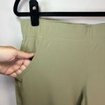 Eddie Bauer Escapelite Slim Ankle Pants Green Lightweight Pockets Women's Medium Photo 4