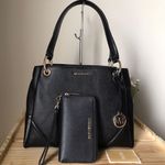 Michael Kors Purse Set Photo 0