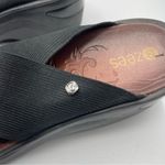 Bzees  Black Platform Stretch Strappy Sandals Womens 9 Casual Slip On Beachy Photo 6