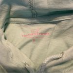 Vineyard Vines Long Sleeve Tee Hoodie size small Photo 2