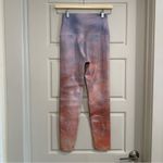 Beyond Yoga  Olympus Lavender Sunset Leggings Size Small Photo 1