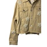 POL NWT  Womens Medium Beige Cropped Denim Jacket Pocket Pearl Flower Raw Hem Photo 2