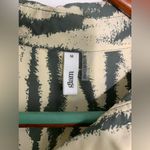 Glam  zebra striped oversized button down top green and cream M Photo 3