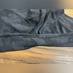 Lululemon Align Crop 21” Black Grey Camo Leggings Size 4 READ Gray Photo 3