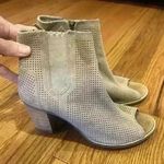 Toms Tan Perforated Peep Toe Suede Ankle Booties US Size 7.5 Photo 9